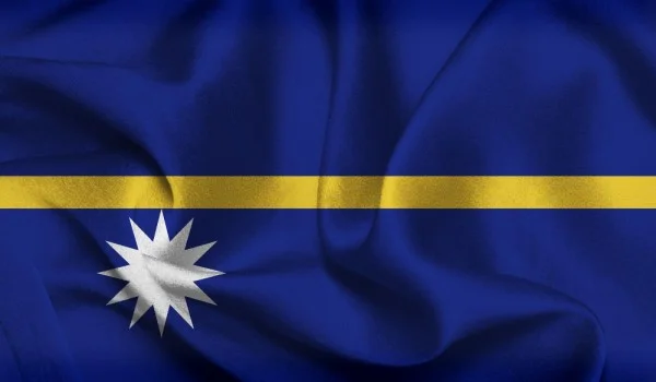 Bandera de Nauru